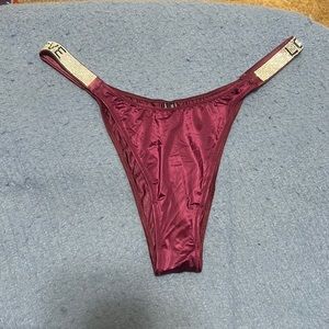 New Victoria’s Secret shine Brazilian panty